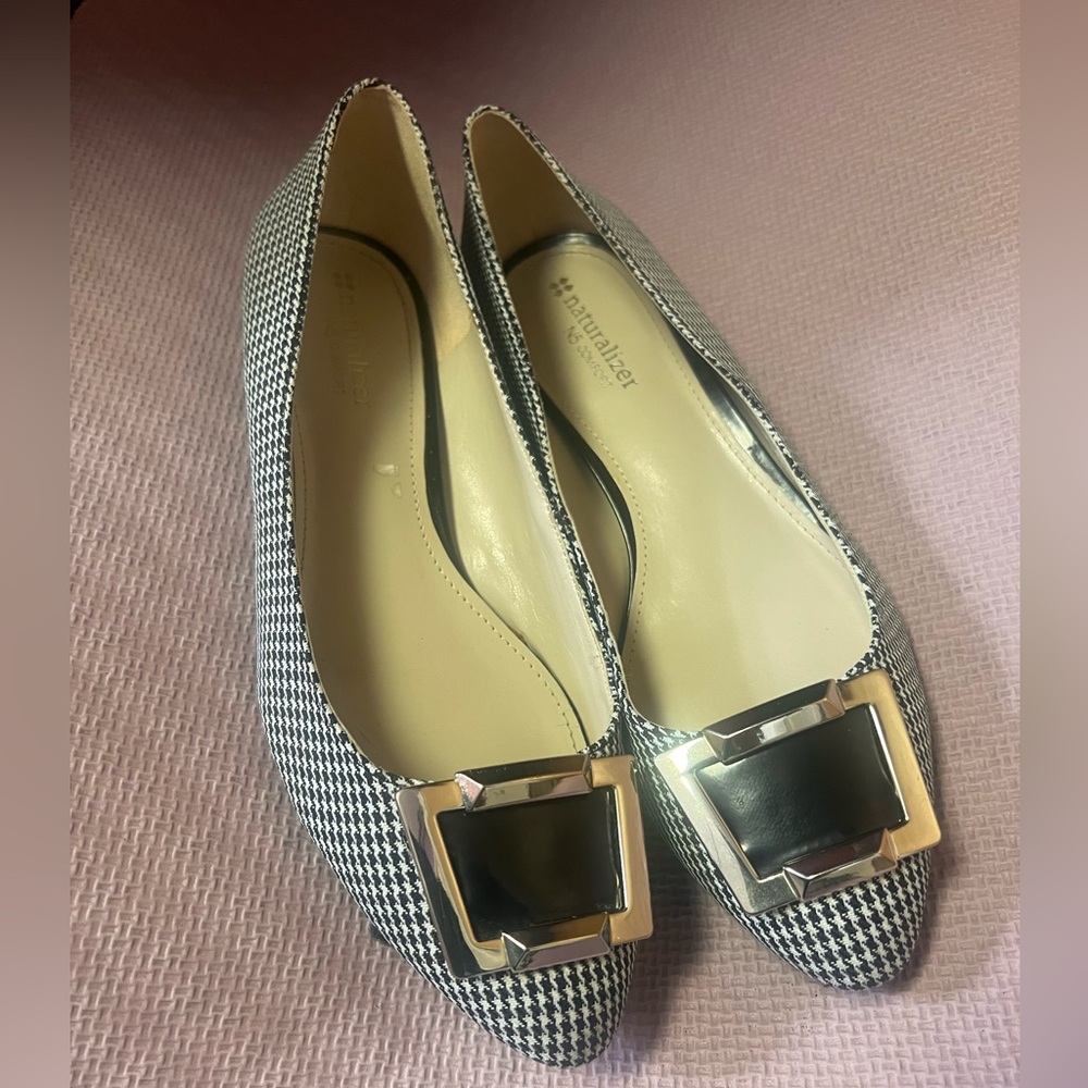 Naturalized N5 Comfort Women Flats